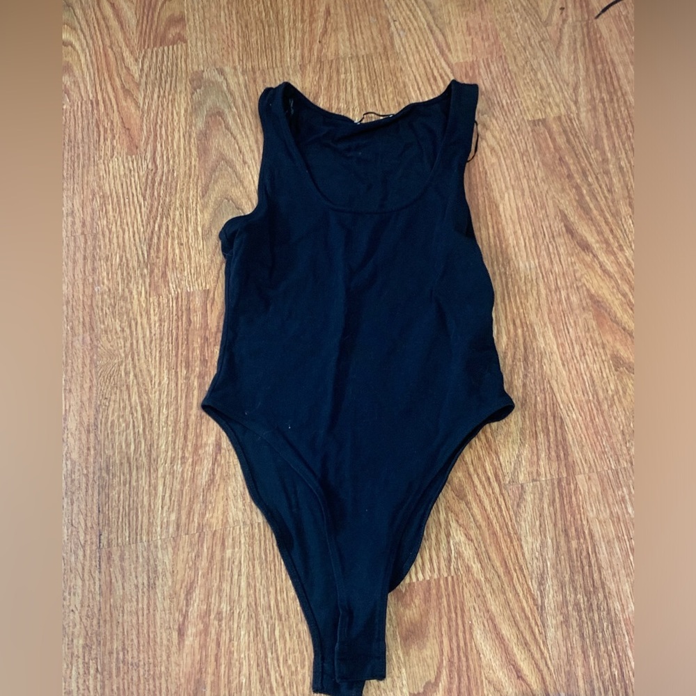 Zara Deep Square Neck Bodysuit